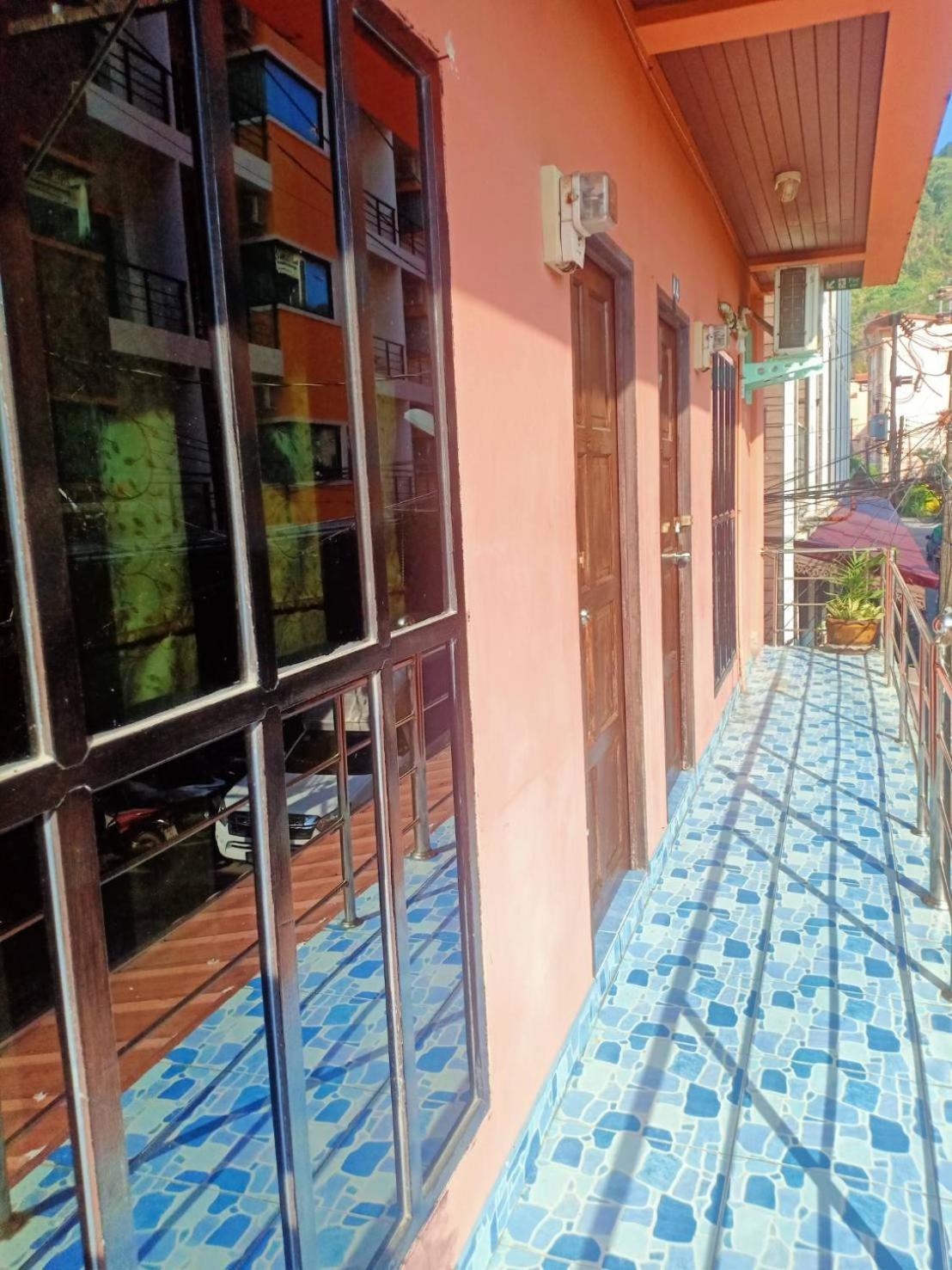 The Guest House Patong Exterior foto