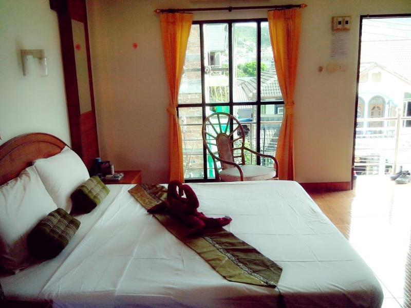 The Guest House Patong Exterior foto